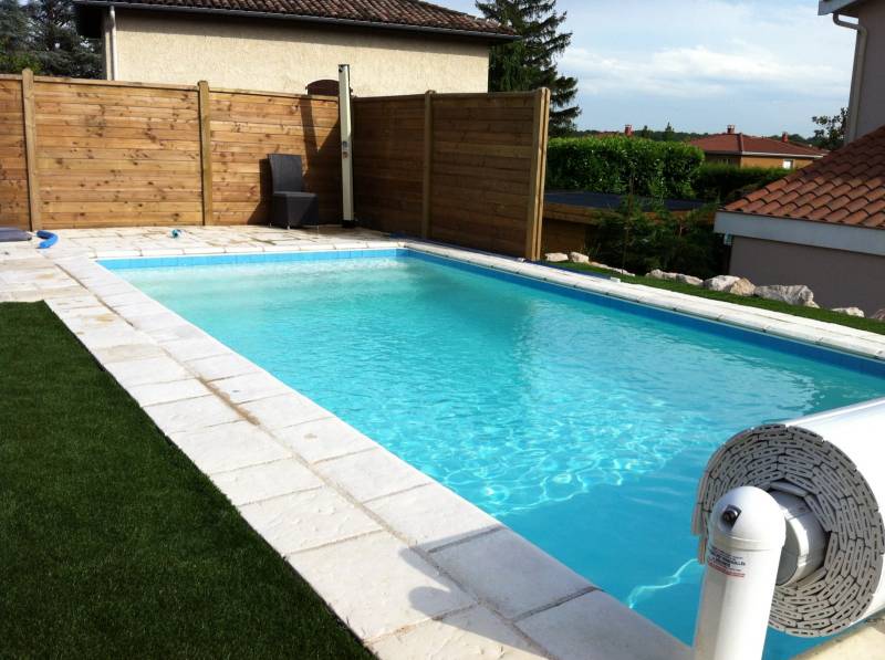 Cloture pare-vue et de sécurité pour la piscine en Normandie