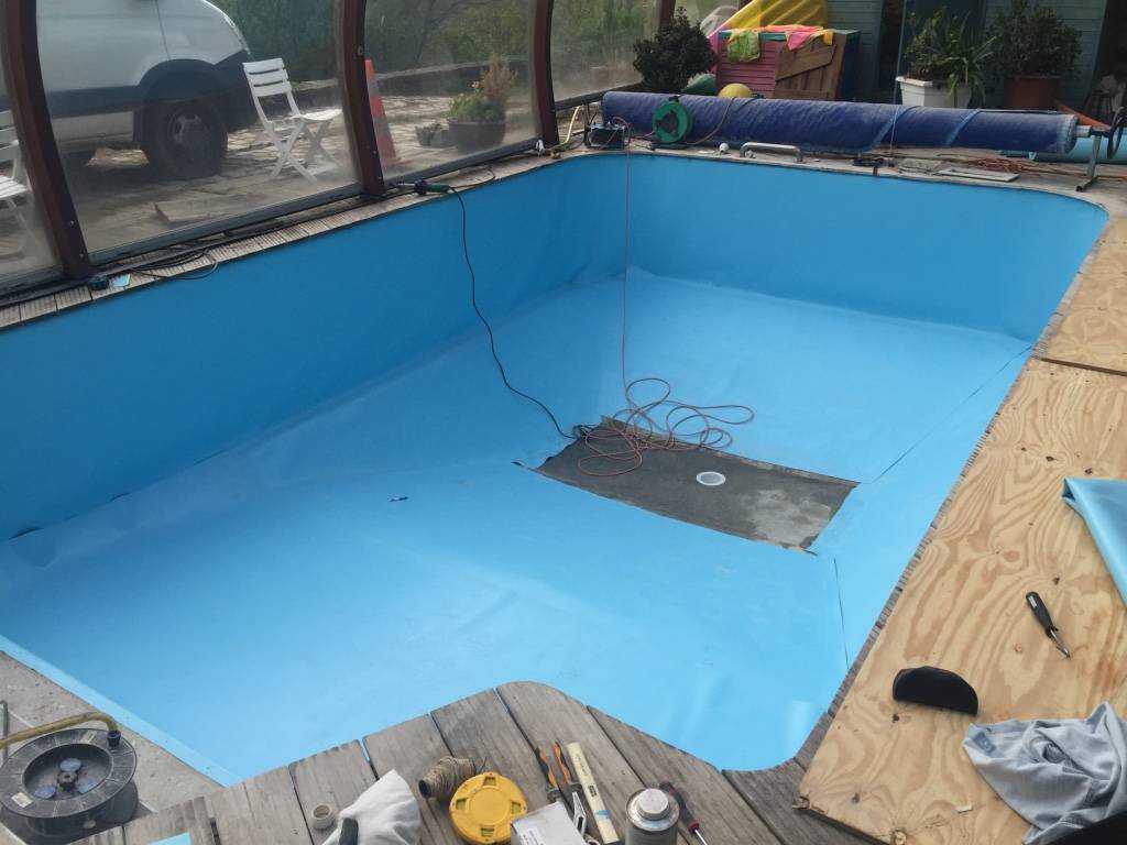 Renovation d'un Bassin couvert  en PVC 150/100éme 