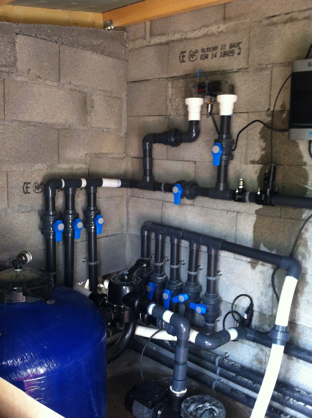 Construction d'un couloir de nage par un pisciniste Barentin 76360