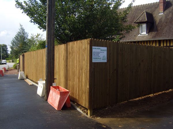 Chantier de cloture finit et propre aprés notre départ