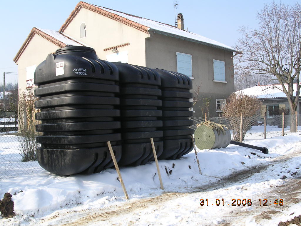 Réserve d'eau à enterrer de 7500 L pres de Rouen 76000