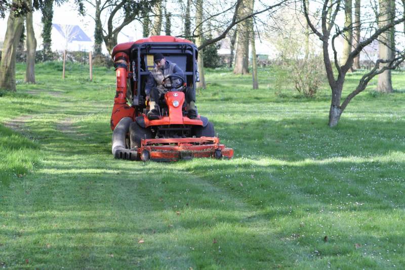 Tonte de grande surface en Seine Maritime