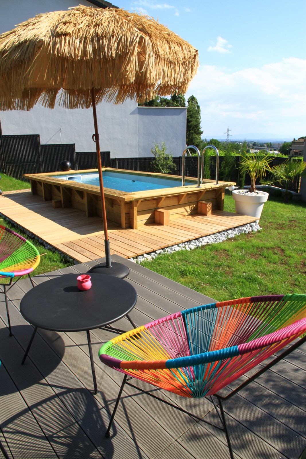 Jardin paysagé avec piscine bois Limonest